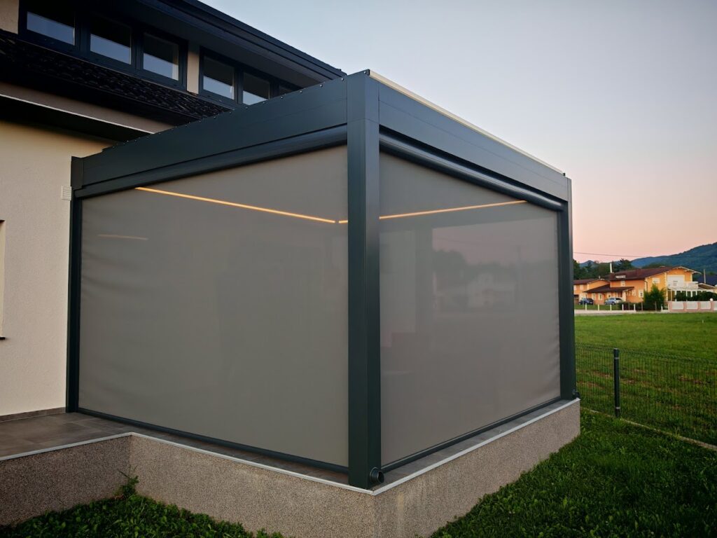 Vertikalna Screen Sjenila